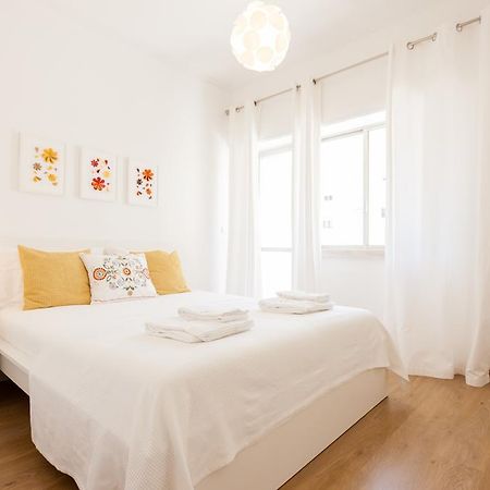 Flh Marques Bright Apartment Lisbon Bagian luar foto